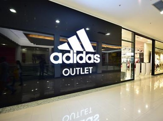 Como comprar na Adidas dos EUA