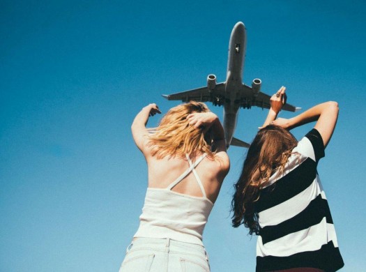 Does Brandy Melville Ship to Canada?