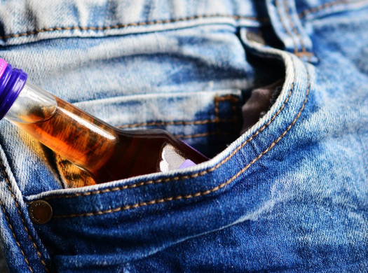 How to Ship Alcohol Internationally in 2025