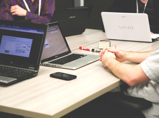 Best Websites to Buy a Laptop Online