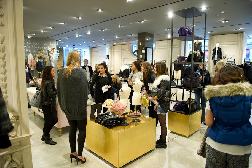 Особенности сумок Джуси Кутюр - Блог Бандерольки, рис. 1 Сумки Juicy Couture для стильного образа на каждый день3