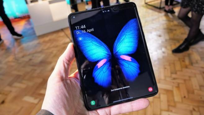 Samsung Galaxy Fold 2