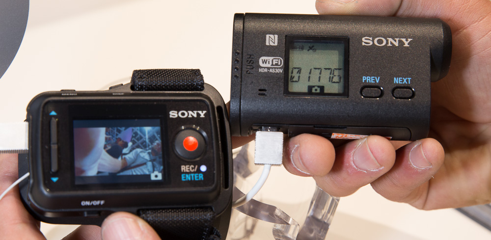 Видеокамера sony hdr as30v. Sony as30v комплектации. Hdr as30v. Видеокамера sony hdr as30v. Sony mu-a200.
