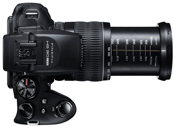 Fujifilm FinePix HS30EXR 3