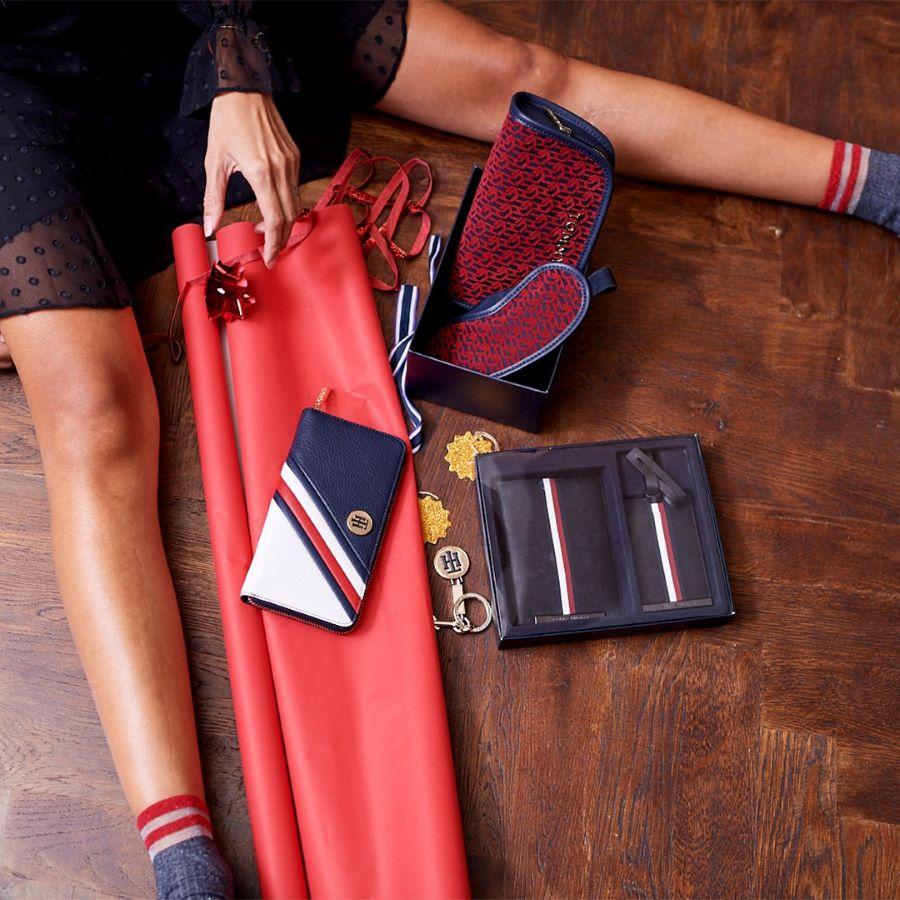 Покупка сумки Томми Хилфигер в США - Блог Бандерольки, рис. 1 сумка Томми Хилфигер