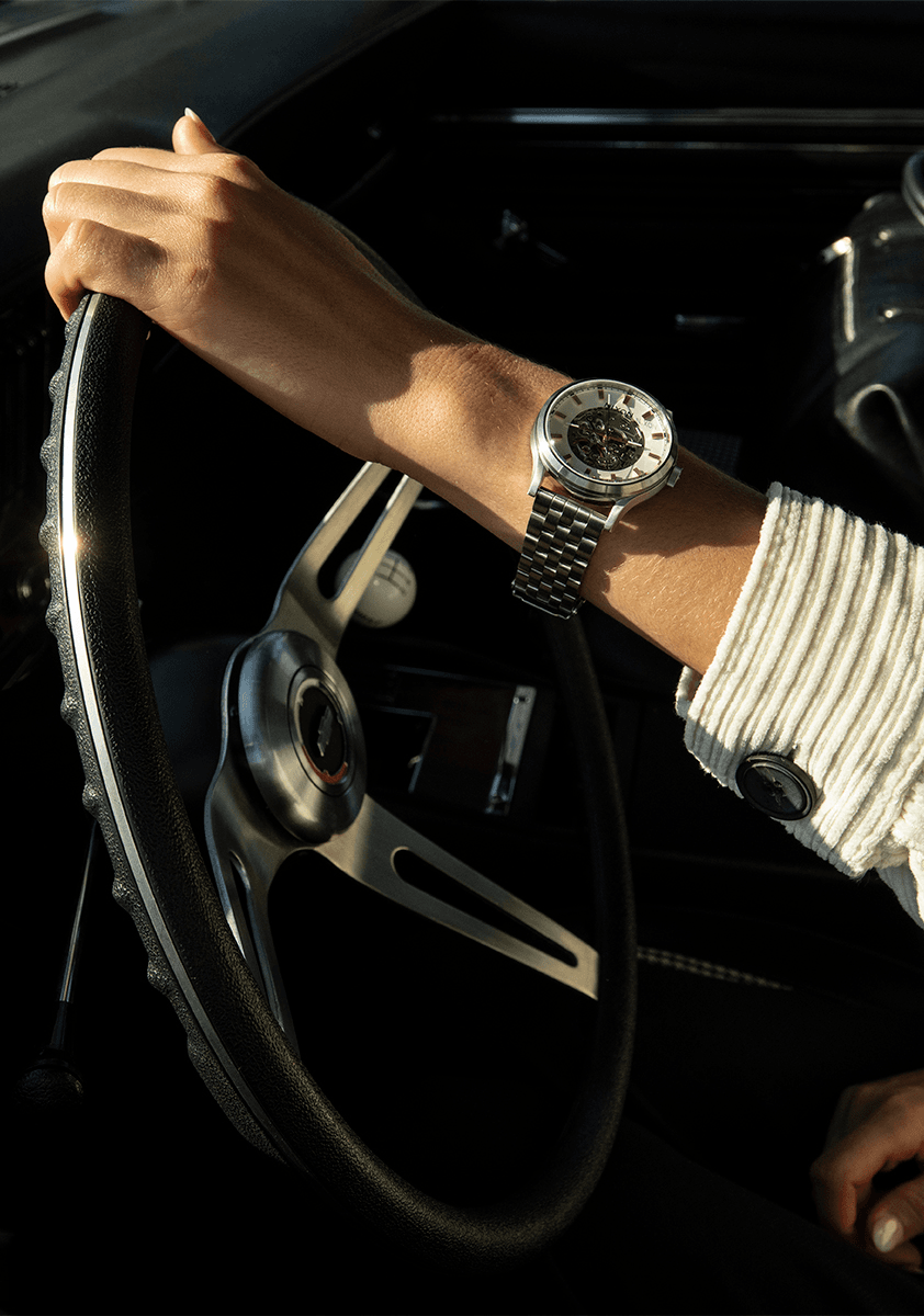 женские часы Nixon