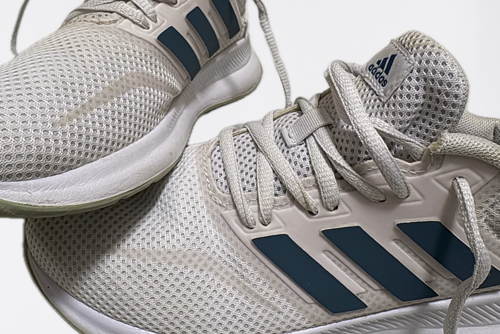 как проверить кроссовки adidas на оригинальность