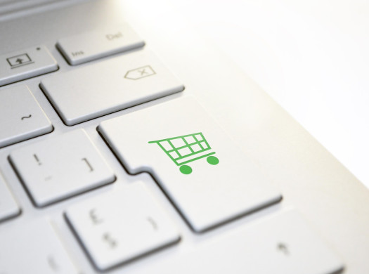 Black Friday одежда — скидки и распродажи