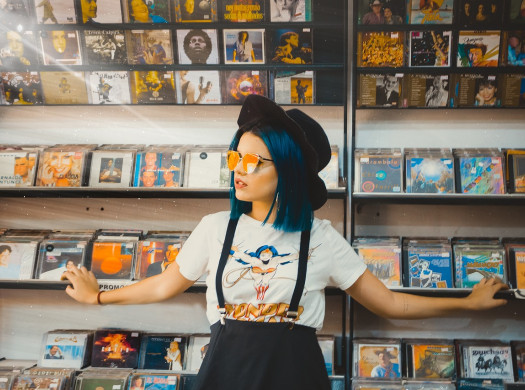 Как доставить CD, Blu-Ray и пластинки в условиях санкций ЕС