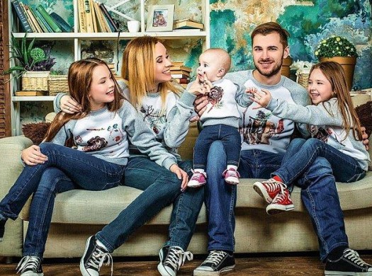 Family Look – единый стиль для детей, родителей и домашних питомцев