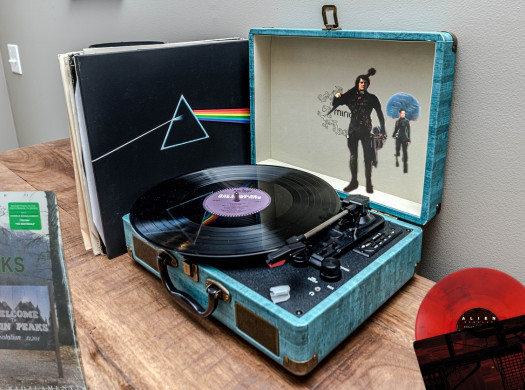 Популярные саундтреки к фильмам на виниле и новинки из США