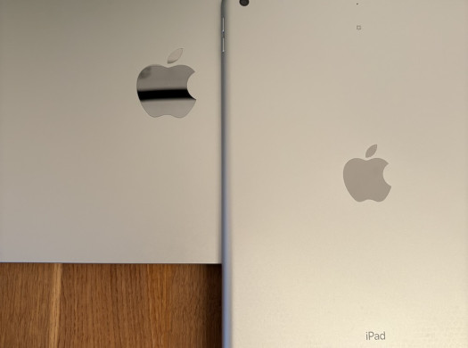 iPad или MacBook: что выбрать для работы, учёбы и творчества