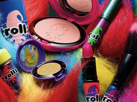  M.A.C.: косметические тролли