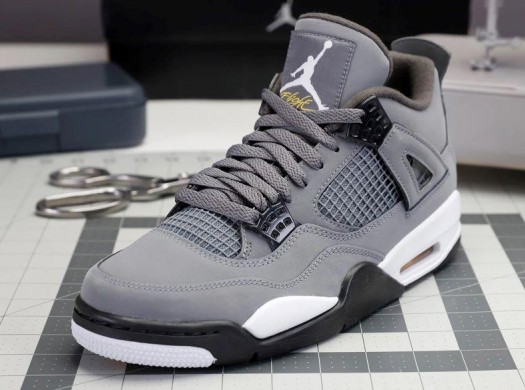 Доставка Nike Air Jordan с официального сайта