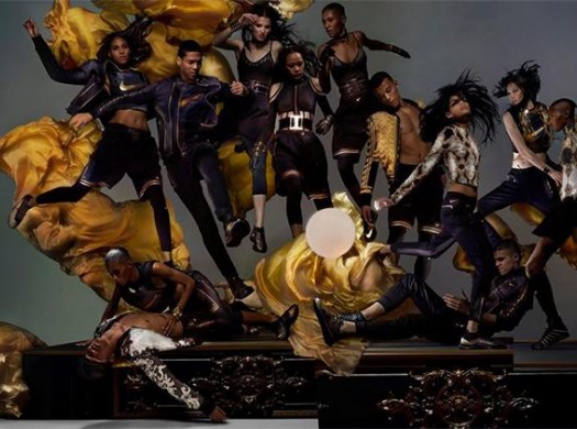 ​Больше золота! Креативный директор Balmain сделал коллекцию для Nike